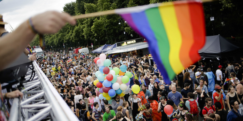 Il Gay Pride di Berlino, il 22 luglio 2017 (AP Photo/Markus Schreiber)