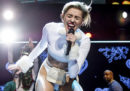 5 ragioni per amare Miley Cyrus, che oggi compie 25 anni