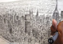 L'artista che disegna a memoria lo skyline di New York