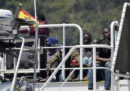 È arrivata a Salerno una nave con a bordo 26 migranti morti