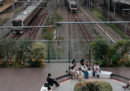 In Giappone una compagnia ferroviaria ha chiesto profondamente scusa perché un suo treno è partito 20 secondi in anticipo