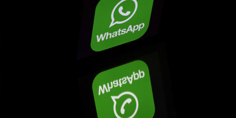 WhatsApp introdurrà un limite di cinque contatti a cui inoltrare un messaggio