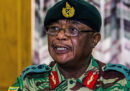 Il partito di governo dello Zimbabwe ha accusato il capo dell'esercito di 