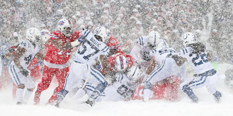 (Tom Szczerbowski/Getty Images)