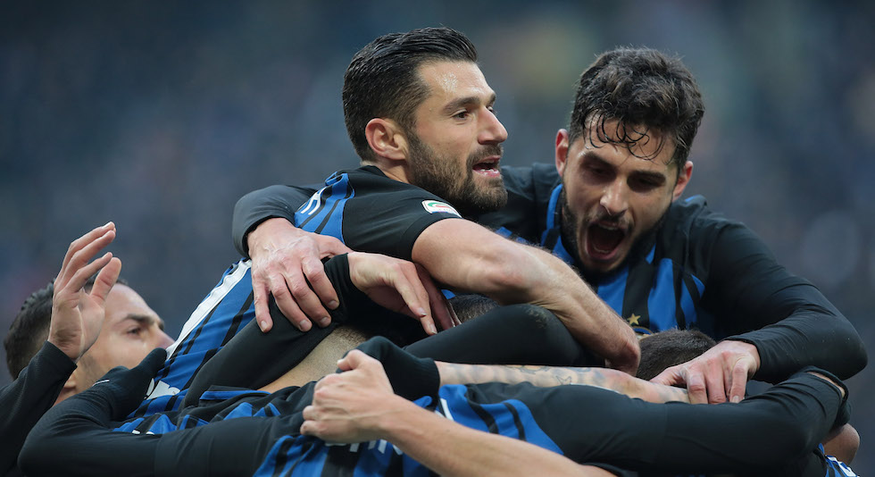 I giocatori dell'Inter festeggiano il secondo gol di Ivan Perisic al Chievo (Emilio Andreoli/Getty Images)