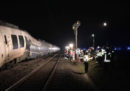 Due treni si sono scontrati vicino a Düsseldorf, in Germania: ci sono cinque feriti