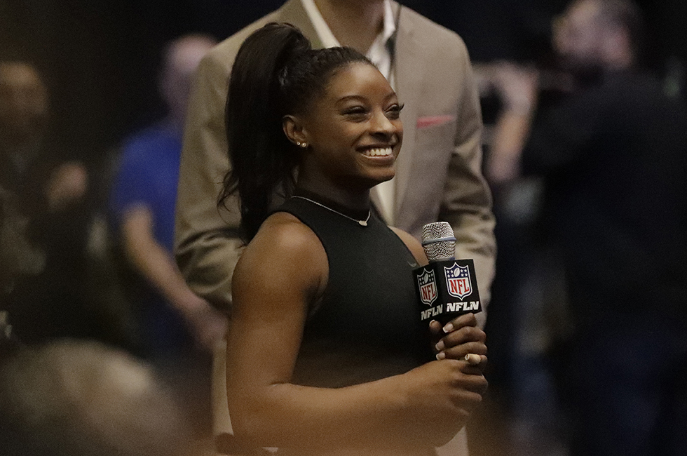 La campionessa olimpica Simone Biles durante una conferenza stampa a Houston, 2 febbraio 2017 (AP Photo/David J. Phillip)