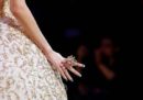 L'haute couture a Parigi è fatta di piume