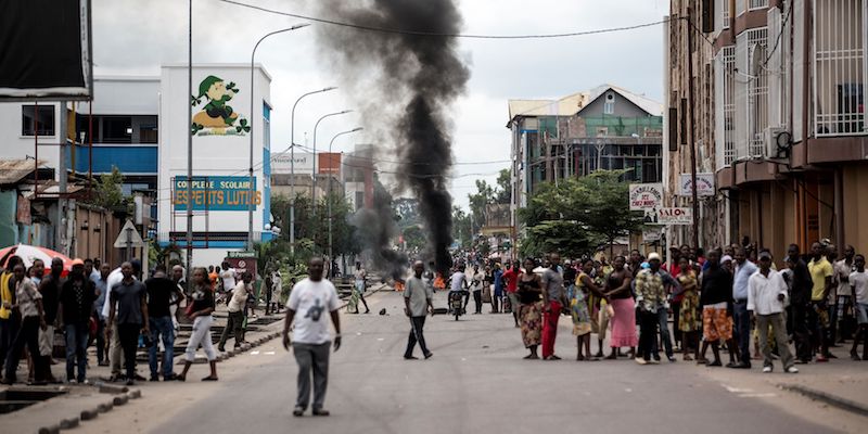 Un momento della protesta contro Joseph Kabila a Kinshasa, il 21 gennaio 2018 (JOHN WESSELS/AFP/Getty Images)