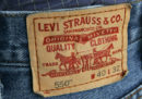Levi Strauss userà robot per rifinire i jeans, al posto degli operai