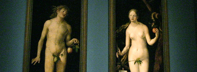 I dipinti "Adamo" ed "Eva" di Albrecht Dürer esposti nel 2005 al Prado di Madrid (AP Photo/Paul White)