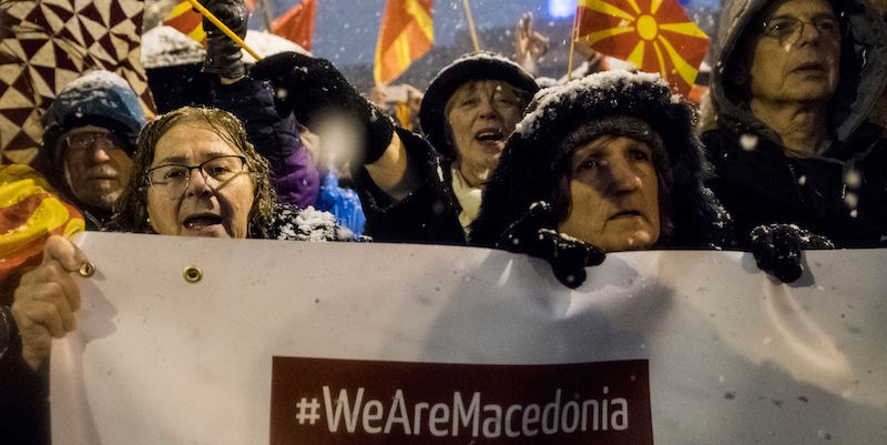 Una manifestazione organizzata a Skopje da gruppi contrari a cambiare il nome della Macedonia, il 27 febbraio 2018 (ROBERT ATANASOVSKI/AFP/Getty Images)