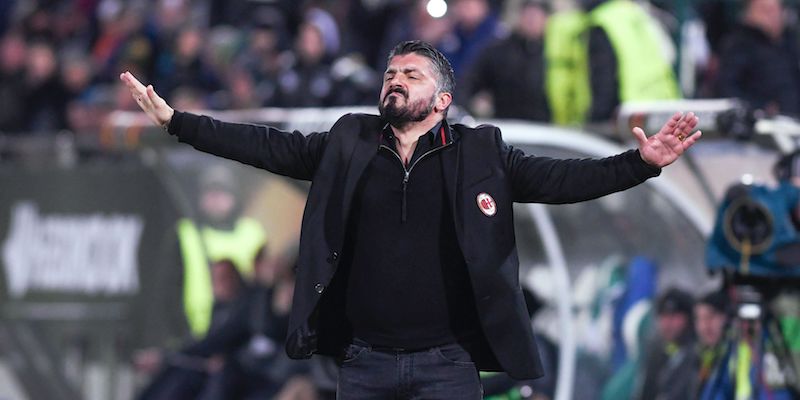 Gennaro Gattuso a bordocampo durante la partita di andata fra Milan e Ludogorets Razgrad (NIKOLAY DOYCHINOV/AFP/Getty Images)