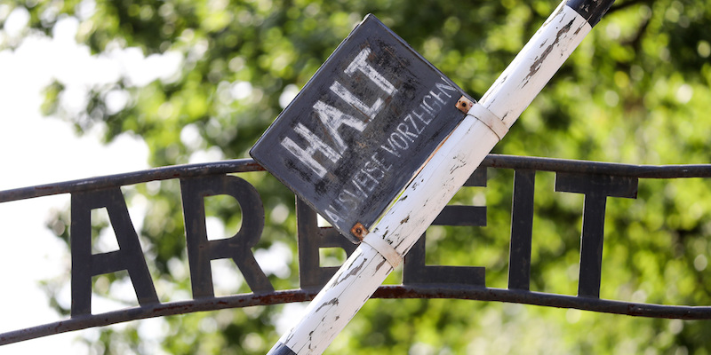 Il presidente polacco ha firmato la controversa legge sull’Olocausto