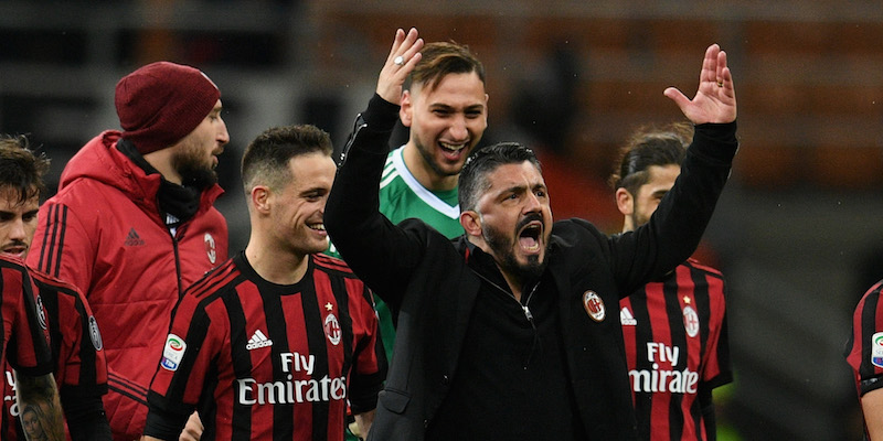 Gennaro Gattuso festeggia con i giocatori la vittoria contro la Sampdoria (Claudio Villa/Getty Images)