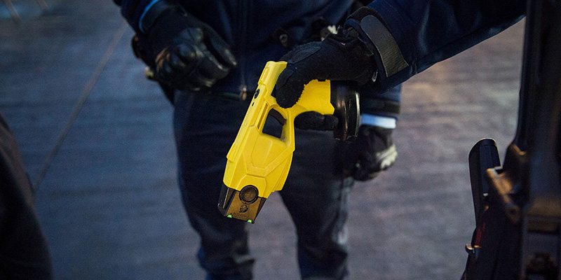 Una pistola taser (GUILLAUME SOUVANT/AFP/Getty Images)