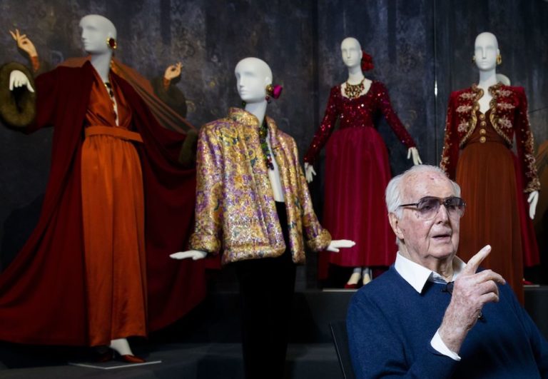 È morto lo stilista francese Hubert de Givenchy