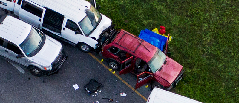 L'auto di Conditt dopo l'esplosione. (Jay Janner/Austin American-Statesman via AP)