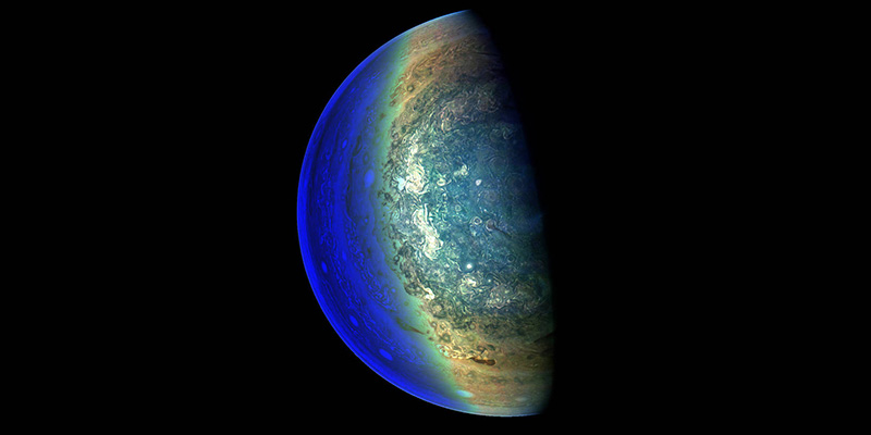 Giove (NASA/JPL-Caltech/SwRI/MSSS/Gerald Eichstädt)

