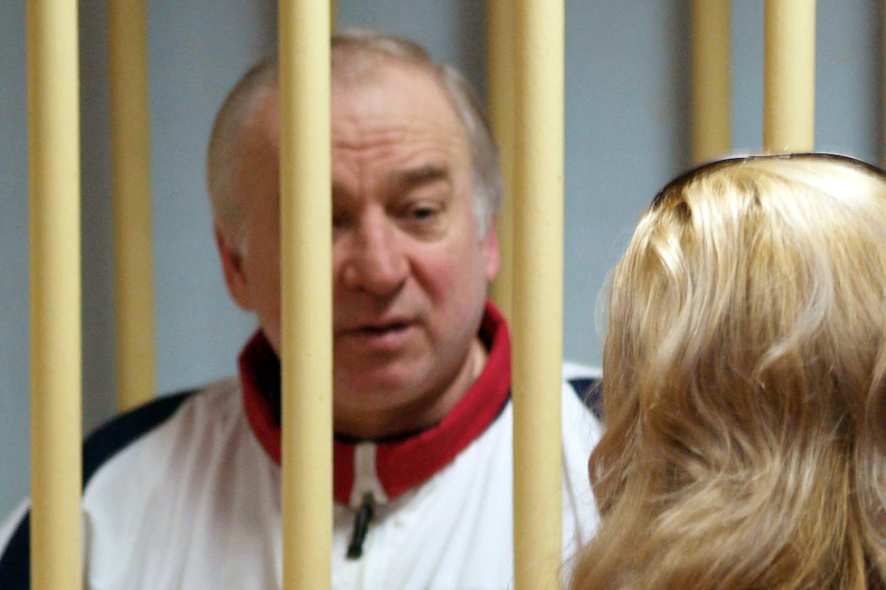 Sergei Skripal a Mosca nel 2006, durante il processo a suo carico per tradimento ( YURI SENATOROV/AFP/Getty Images)