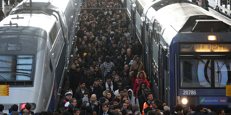 Gare de Lyon, Parigi, 3 aprile 2018 (LUDOVIC MARIN/AFP/Getty Images)