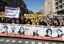 Le foto della grande manifestazione indipendentista a Barcellona