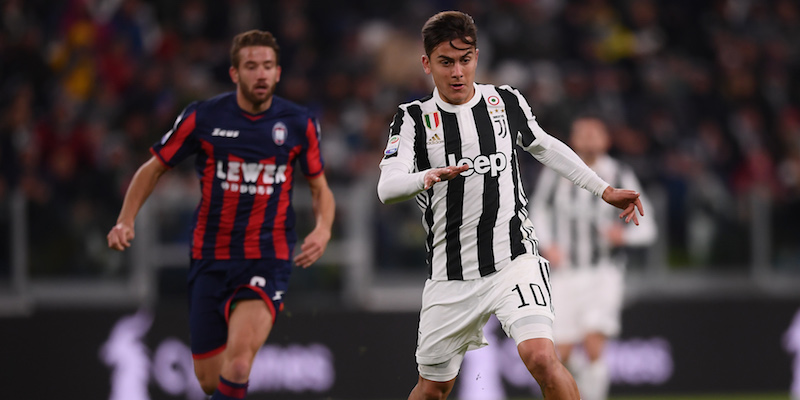 Paulo Dybala nella partita di andata tra Juventus e Cagliari (MARCO BERTORELLO/AFP/Getty Images)