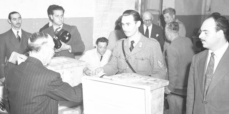 Un seggio alle elezioni del 18 aprile 1948
(ANSA)