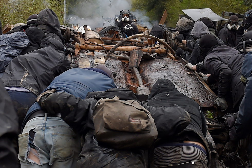 Le foto dell'ultimo sgombero della ZAD, in Francia - Il Post