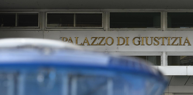 Il problema dei “poteri forti” in Italia