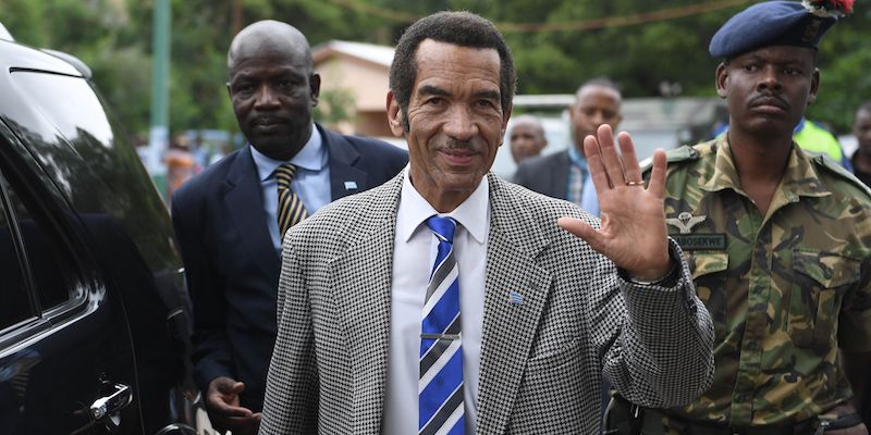 L'ex presidente del Botswana Ian Khama, il 27 marzo 2018 (MONIRUL BHUIYAN/AFP/Getty Images)