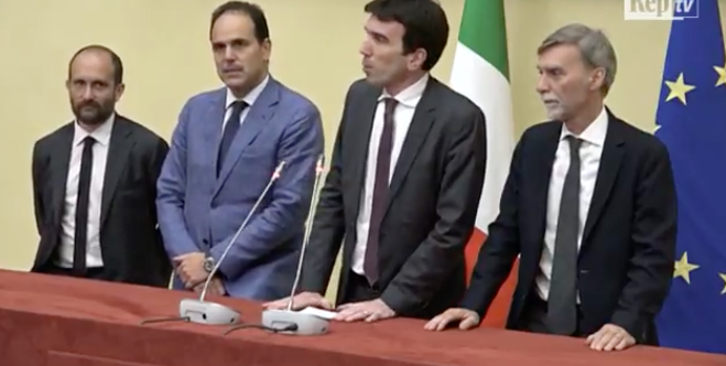 Maurizio Martina ha detto che il PD potrebbe convocare la direzione nazionale per discutere un eventuale accordo con il M5S