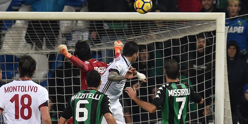 Il gol di Alessio Romagnoli nella partita di andata (Giuseppe Bellini/Getty Images)