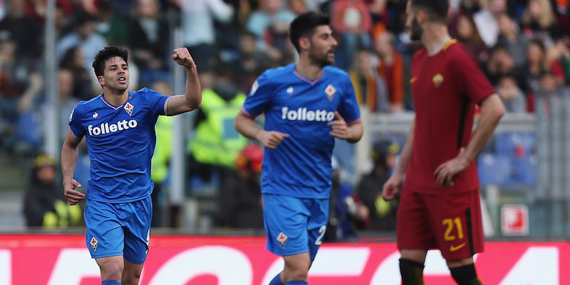 Giovanni Simeone esulta dopo il gol segnato alla Roma (Paolo Bruno/Getty Images)