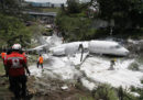 Le foto dell'aereo privato che si è aperto in due a Tegucigalpa, in Honduras