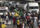 Una grande protesta dei camionisti sta bloccando il Brasile