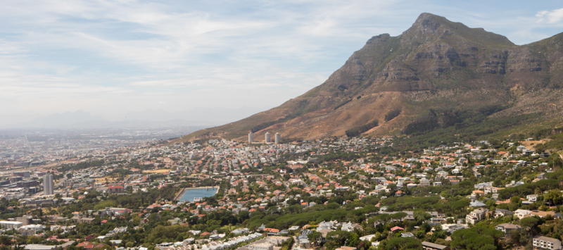 Città del Capo vista dall'alto. (Melanie Stetson Freeman/The Christian Science Monitor
