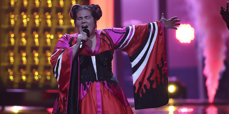 La cantante israeliana Netta alle prove dell'Eurovision Song Contest, l'11 maggio 2018 (Carlos Rodrigues/Getty Images)