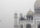 Il Taj Mahal sta cambiando colore