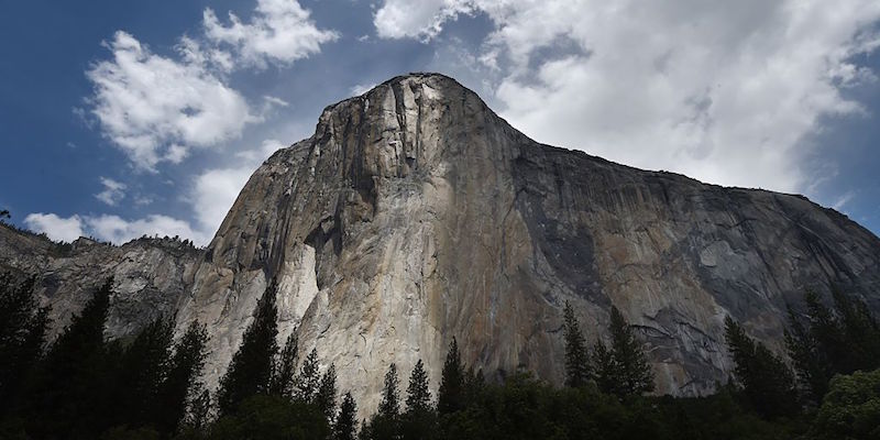 Due arrampicatori americani sono morti cadendo da El Capitan, una delle montagne più difficili da scalare al mondo