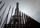 Entro un mese la Torre Eiffel avrà delle barriere anti-terrorismo