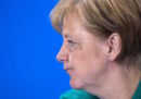 Merkel sta continuando a pagare cara l’apertura della Germania ai migranti