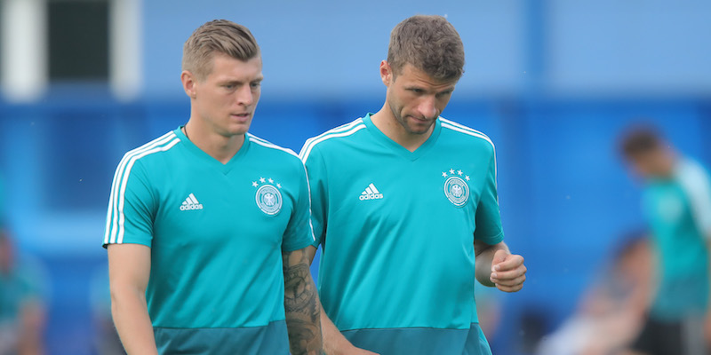 Toni Kroos e Thomas Mueller in allenamento con la Germania a Kazan (Alexander Hassenstein/Getty Images)