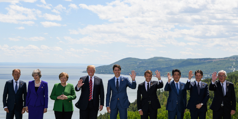 I nove leader del G7 in posa per la foto di gruppo a La Malbaie, in Canada, l'8 giugno 2018 (Leon Neal/Getty Images)