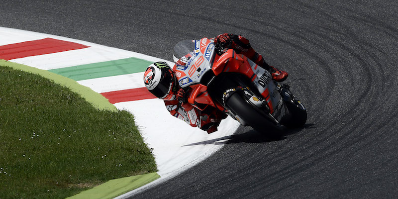 Jorge Lorenzo durante il Gran Premio d'Italia di MotoGP (FILIPPO MONTEFORTE/AFP/Getty Images)