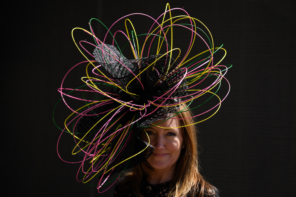 Fascia Per Cappello Da Modista In Piume Marrone - Accessorio Matrimonio Ascot