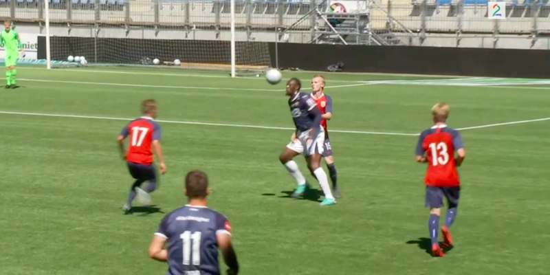 Usain Bolt ha giocato una partita con una squadra di calcio norvegese