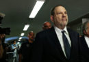 Una delle accuse di violenza sessuale contro Harvey Weinstein è stata ritirata