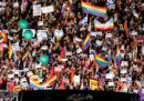 In Israele ci sono state proteste contro una legge che esclude le coppie gay dalla gestazione per altri