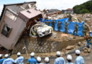 Oltre 100 morti nelle alluvioni in Giappone